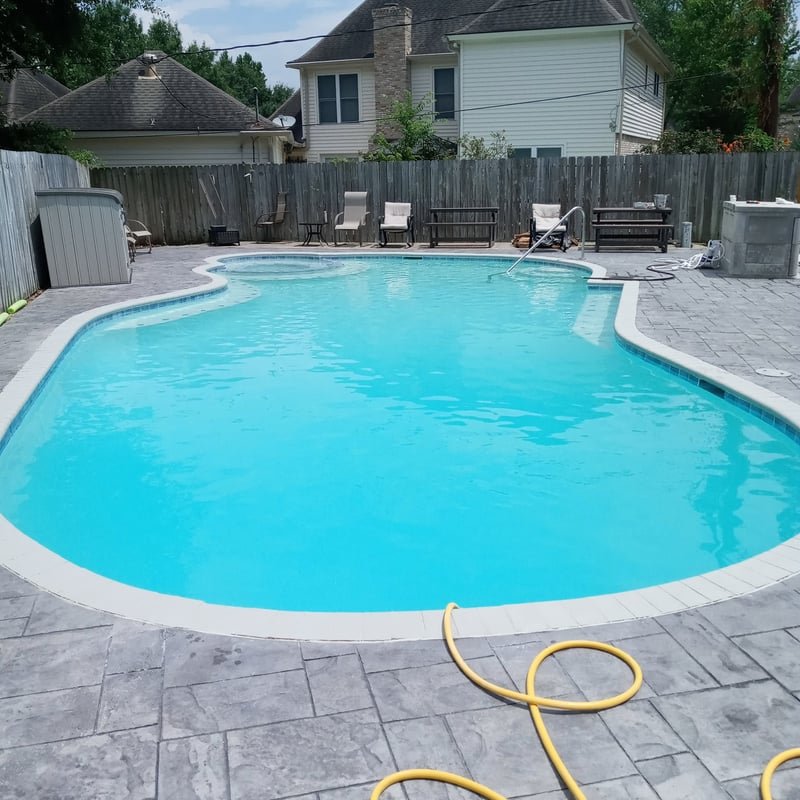 Green to clean pool recovery service in Houston